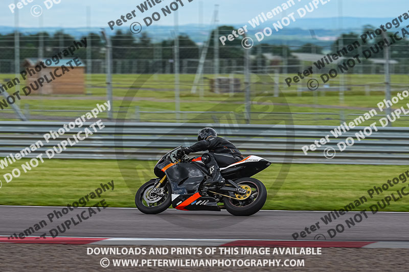 donington no limits trackday;donington park photographs;donington trackday photographs;estoril;event digital images;motorbikes;no limits;no limits trackdays;peter wileman photography;portugal;trackday;trackday digital images;trackday photos
